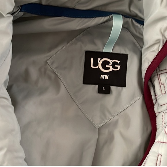 UGG IGGY Sherpa Half Zip Hooded Sherpa and Quilted Nylon Pullover - 2 Colors - Picture 7 of 14